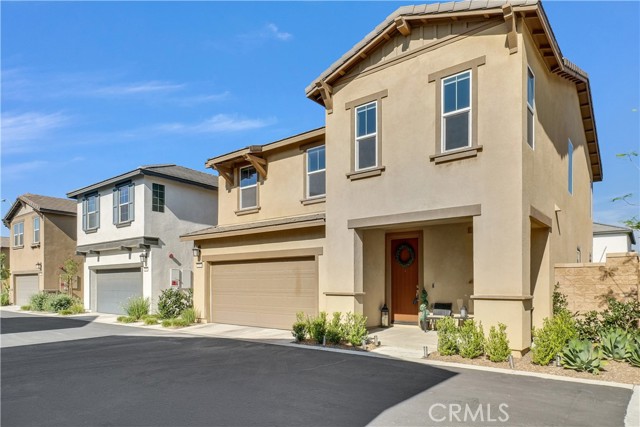 Detail Gallery Image 4 of 49 For 2493 Gunner Ridge Way, Rialto,  CA 92377 - 3 Beds | 2/1 Baths