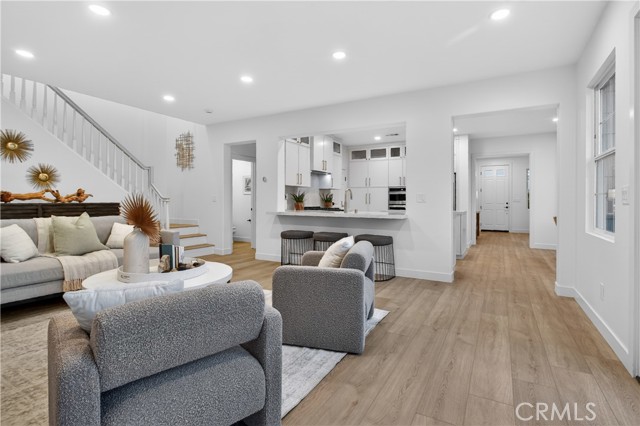 Detail Gallery Image 16 of 47 For 81 Zinnia Street, Ladera Ranch,  CA 92694 - 4 Beds | 3/1 Baths