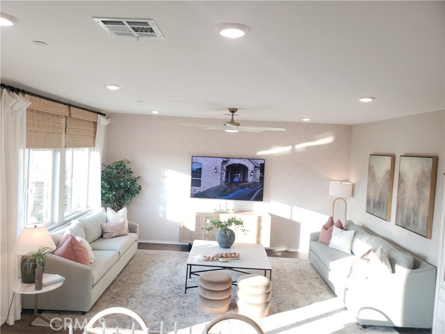 Detail Gallery Image 2 of 9 For 31406 Water Oak Dr, Winchester,  CA 92596 - 5 Beds | 3 Baths