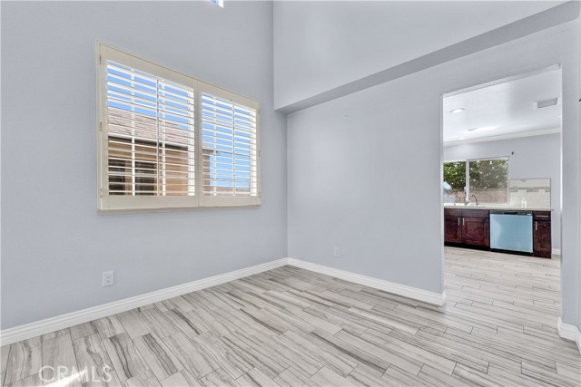 Detail Gallery Image 5 of 35 For 952 E Cottonwood St, Ontario,  CA 91761 - 4 Beds | 3 Baths
