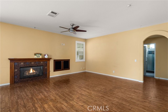 Detail Gallery Image 10 of 32 For 14964 Pepperdine Dr, Fontana,  CA 92336 - 4 Beds | 3 Baths