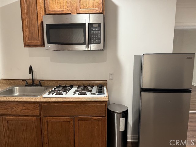 Detail Gallery Image 5 of 5 For 21223 Velicata, Woodland Hills,  CA 91364 - 0 Beds | 1 Baths