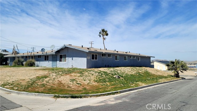 Detail Gallery Image 1 of 10 For 204 Woodham Ave, Barstow,  CA 92311 - – Beds | – Baths