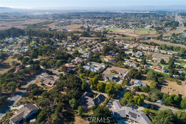 Detail Gallery Image 68 of 69 For 220 Deer Run Ln, Santa Maria,  CA 93455 - 4 Beds | 3/1 Baths