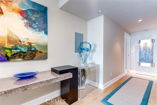 Detail Gallery Image 11 of 25 For 900 W Olympic, Los Angeles,  CA 90015 - 2 Beds | 3 Baths