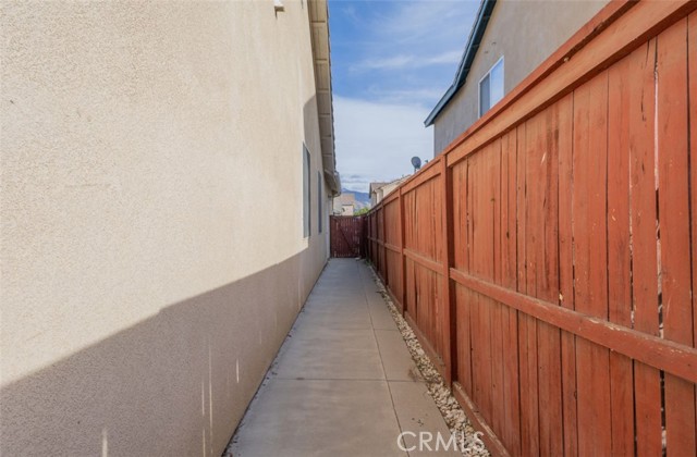 Detail Gallery Image 22 of 23 For 397 Pamela Ct, Hemet,  CA 92544 - 4 Beds | 2 Baths