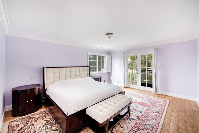 Detail Gallery Image 17 of 46 For 222 W Kenneth, Glendale,  CA 91202 - 4 Beds | 4 Baths