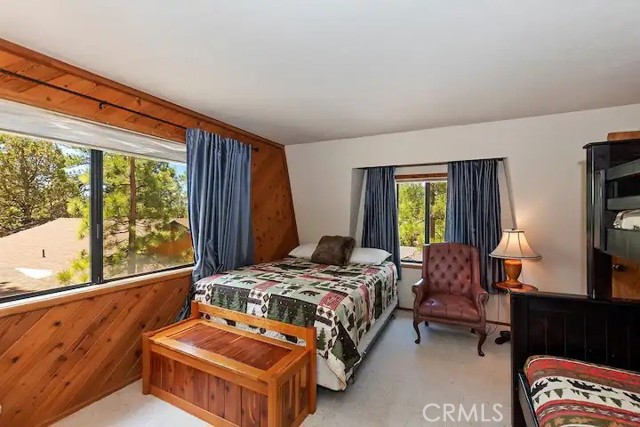 42373 Paramount Road, Big Bear Lake CA: https://media.crmls.org/medias/48bafb86-f0b4-4d99-a607-c24b9e1ee015.jpg