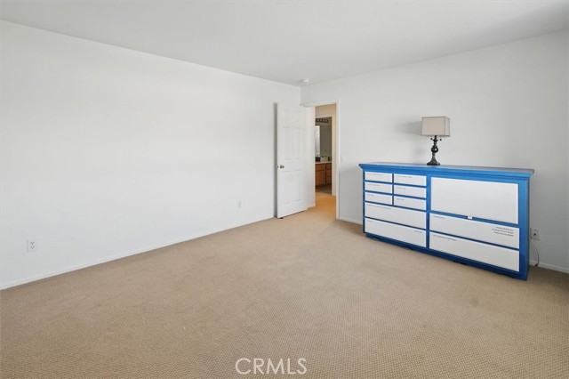 Detail Gallery Image 31 of 33 For 28652 Deer Springs Dr, Saugus,  CA 91390 - 5 Beds | 2/1 Baths