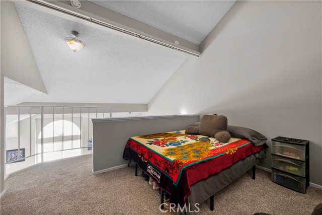 Detail Gallery Image 17 of 42 For 26964 Flo Ln #324,  Canyon Country,  CA 91351 - 2 Beds | 2 Baths