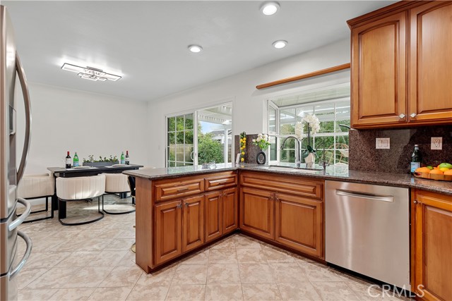 Detail Gallery Image 26 of 53 For 9808 Sturgeon, Fountain Valley,  CA 92708 - 4 Beds | 2 Baths