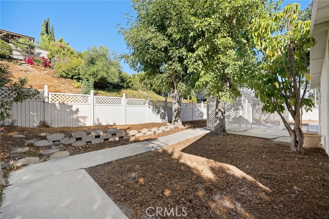 Detail Gallery Image 21 of 22 For 22027 Gresham St, West Hills,  CA 91304 - 4 Beds | 3 Baths