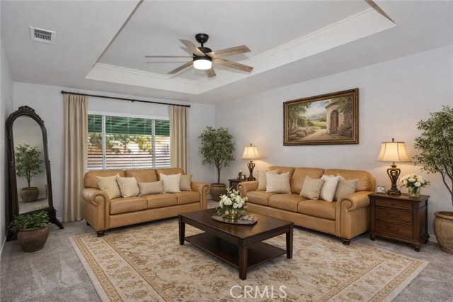 Detail Gallery Image 2 of 43 For 1584 Buckeye St, Highland,  CA 92346 - 4 Beds | 2 Baths