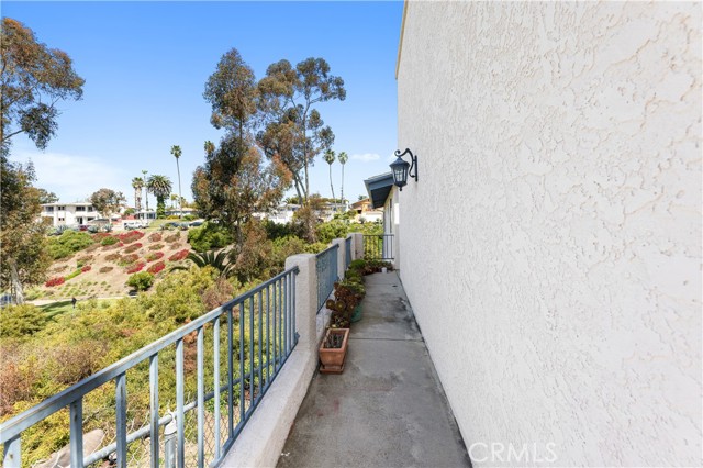 Detail Gallery Image 4 of 75 For 121 La Ronda, San Clemente,  CA 92672 - – Beds | – Baths