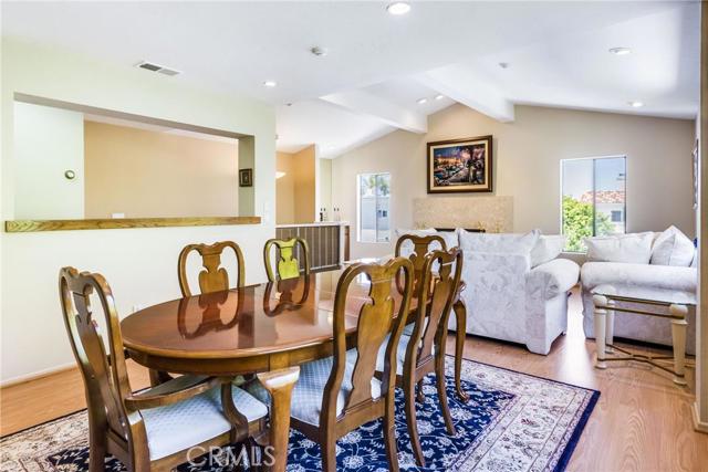 220 Helberta Avenue, Redondo Beach, California 90277, 4 Bedrooms Bedrooms, ,3 BathroomsBathrooms,Residential,Sold,Helberta,PV16158367