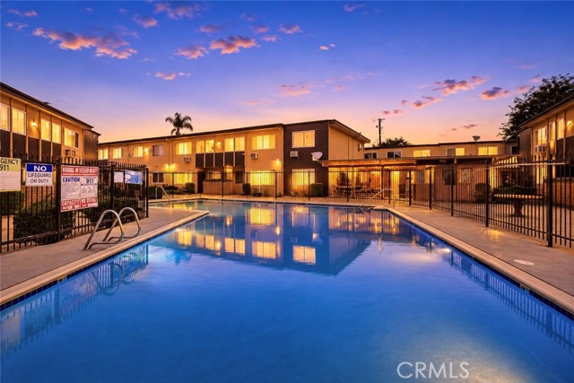 Front Image Thumbnail for CRWS26109504