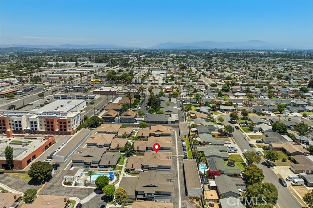 8165 Woodland Dr, Buena Park CA: https://media.crmls.org/medias/48c17c49-c7c5-4871-a492-b48780d1656a.jpg