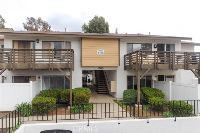 1310 W Lambert Road, La Habra CA: https://media.crmls.org/medias/48c33de5-ef46-4a31-9f9b-8a37397846f2.jpg
