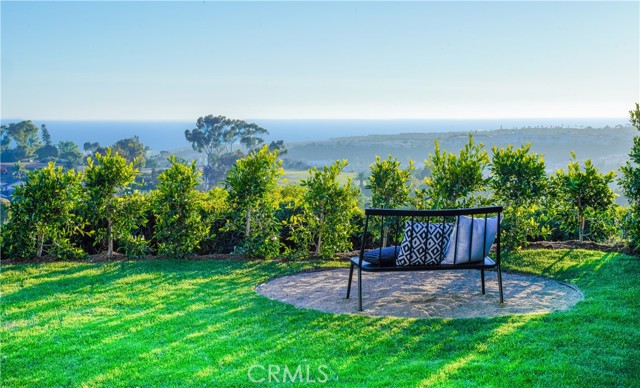 317 Calle Familia, San Clemente CA: https://media.crmls.org/medias/48c42a73-e926-4316-a2c9-fc6ecae3f016.jpg