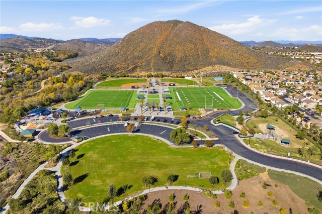 Detail Gallery Image 64 of 68 For 36745 Braken Way, Lake Elsinore,  CA 92532 - 5 Beds | 3 Baths