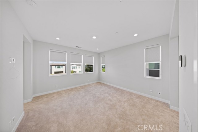 120 Pin Lane, Lake Forest CA: https://media.crmls.org/medias/48c45368-6e5f-48da-8ea5-6d5cb97bb688.jpg