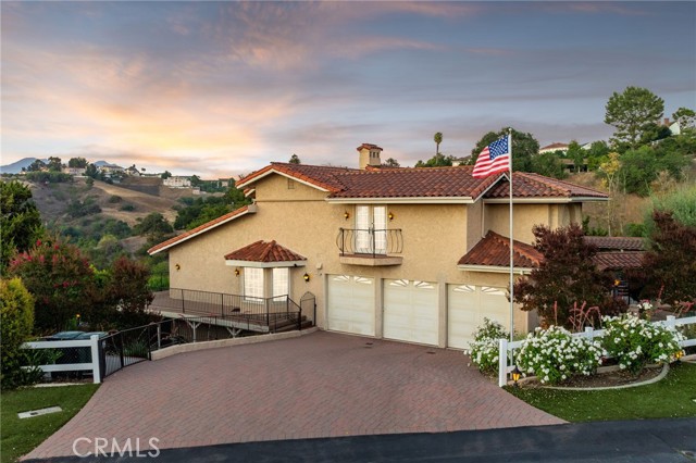 23511 Mirage Lane, Diamond Bar CA: https://media.crmls.org/medias/48c49a82-ca5b-4340-a25b-255587eff72d.jpg