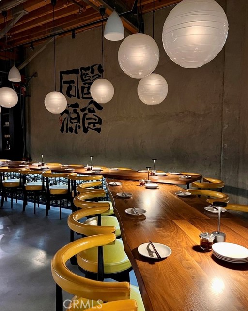 806 E Third Street, Los Angeles CA: https://media.crmls.org/medias/48c4a4ff-50fd-469b-942d-b8814b6436c9.jpg