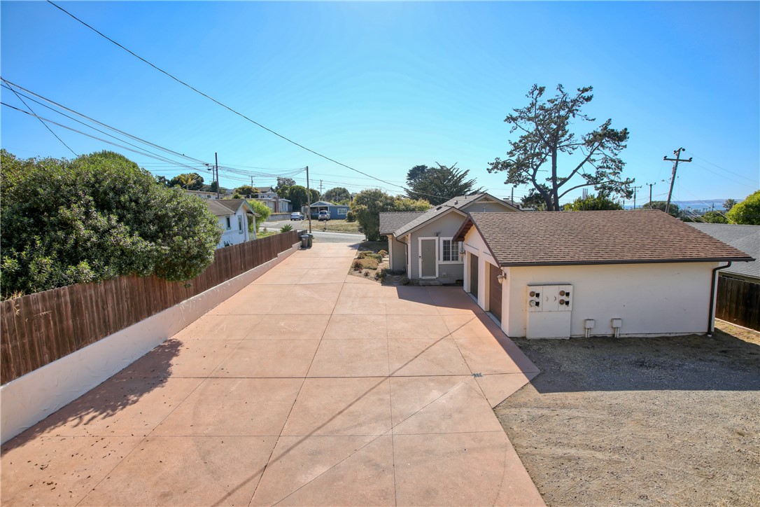 Detail Gallery Image 50 of 75 For 584 Kings Ave, Morro Bay,  CA 93442 - 3 Beds | 3 Baths