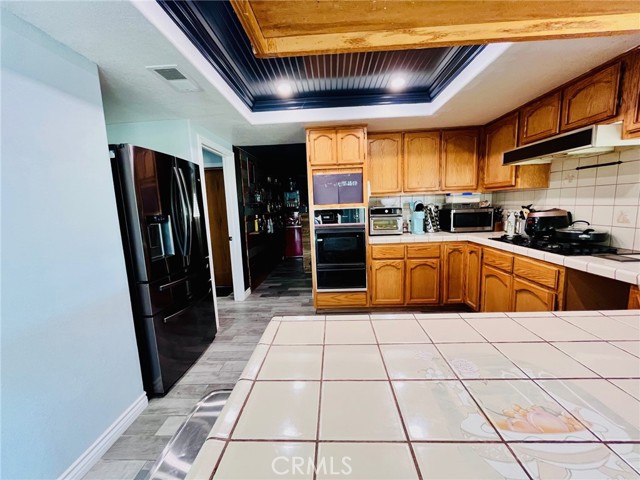 Detail Gallery Image 16 of 56 For 9322 Candlelight St, Apple Valley,  CA 92308 - 4 Beds | 3 Baths