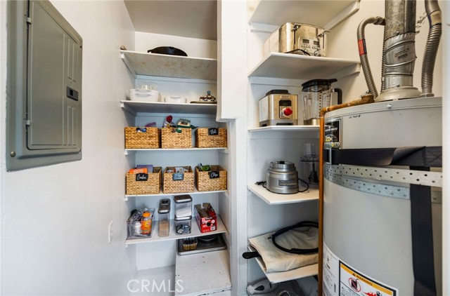 939 North Glendale Avenue, 1 photo 8