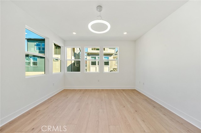 Detail Gallery Image 19 of 41 For 322 Proctor, Irvine,  CA 92618 - 4 Beds | 3/1 Baths