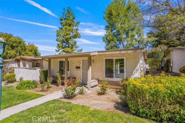Detail Gallery Image 1 of 19 For 26352 Oak Plain Dr a,  Newhall,  CA 91321 - 2 Beds | 2 Baths