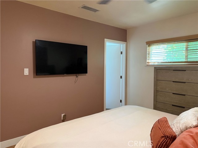 Detail Gallery Image 20 of 36 For 9406 Rose Ave, Montclair,  CA 91763 - 3 Beds | 2 Baths