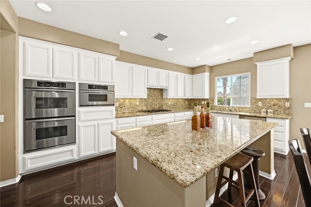Detail Gallery Image 11 of 51 For 7871 Slate Creek Rd, Corona,  CA 92880 - 5 Beds | 3 Baths