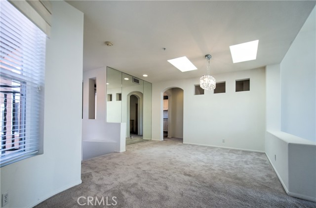 15 Riva Drive, Newport Coast CA: https://media.crmls.org/medias/48c83aea-3e66-4565-ae0c-cca1d645fd42.jpg