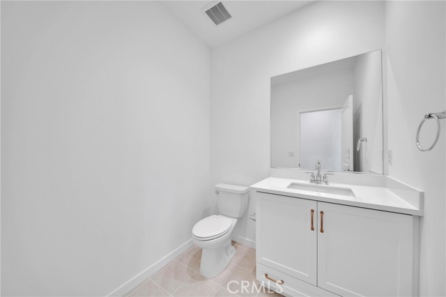 Detail Gallery Image 17 of 33 For 4200 E Bruma Paseo #113,  Ontario,  CA 91761 - 3 Beds | 2/1 Baths