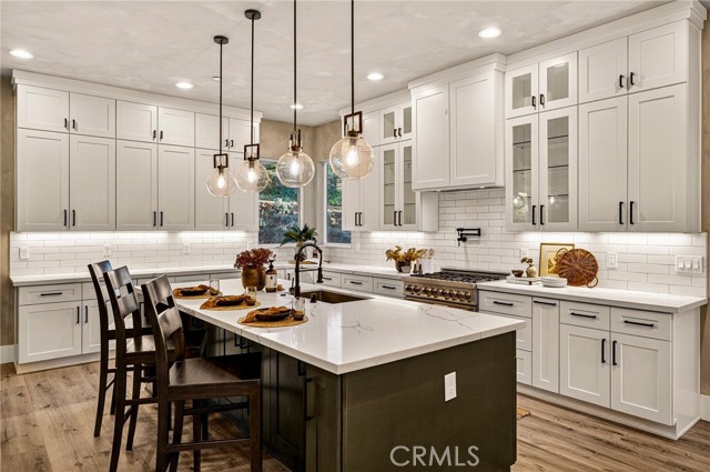 Detail Gallery Image 4 of 58 For 5772 Acorn Ridge Drive, Paradise,  CA 95969 - 4 Beds | 3 Baths