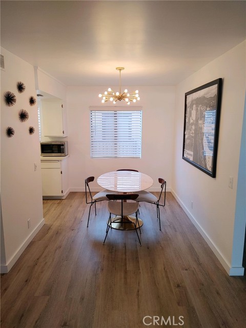 Detail Gallery Image 5 of 32 For 1421 N Sunrise, Palm Springs,  CA 92262 - 3 Beds | 2 Baths