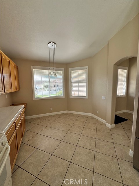Detail Gallery Image 14 of 44 For 914 Banbury St, Hemet,  CA 92544 - 3 Beds | 2 Baths