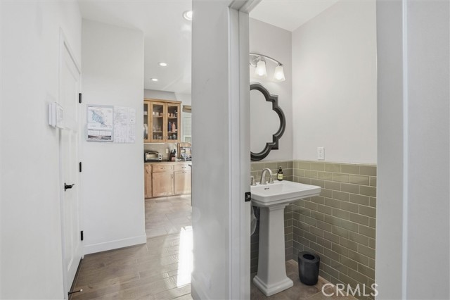 Detail Gallery Image 19 of 40 For 879 Islay, San Luis Obispo,  CA 93401 - 2 Beds | 2/1 Baths