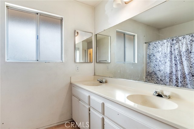 Detail Gallery Image 22 of 28 For 14975 Granada Ave, Fontana,  CA 92335 - 4 Beds | 2 Baths