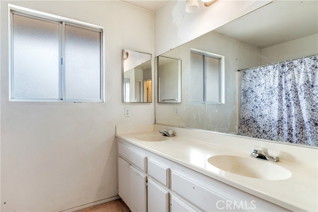 Detail Gallery Image 22 of 28 For 14975 Granada Ave, Fontana,  CA 92335 - 4 Beds | 2 Baths