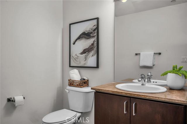 Detail Gallery Image 24 of 52 For 285 W 6th #331,  San Pedro,  CA 90731 - 2 Beds | 2/1 Baths