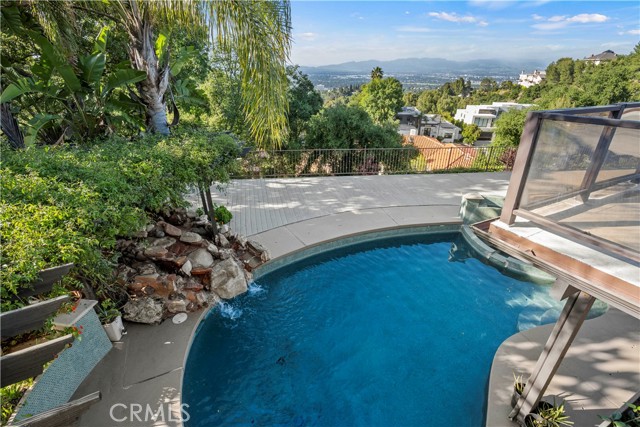 Detail Gallery Image 1 of 58 For 16551 Calneva Dr, Encino,  CA 91436 - 5 Beds | 4 Baths