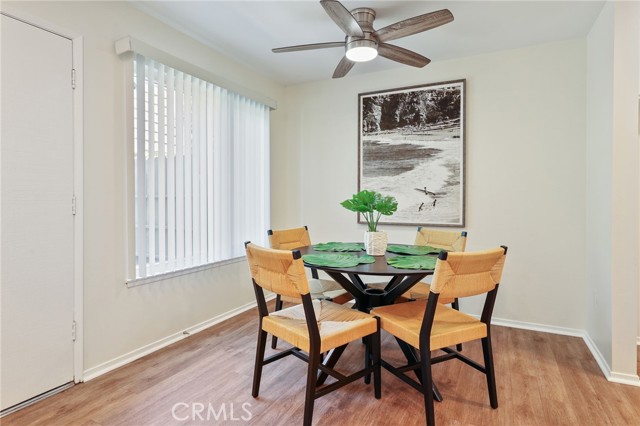 1634 Iowa Street, Costa Mesa CA: https://media.crmls.org/medias/48ca6b5c-6e2b-4408-bf4b-fd8cde8de210.jpg
