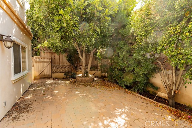 1928 Ruhland Avenue, Redondo Beach CA: https://media.crmls.org/medias/48ca8d72-7567-4191-adbd-a6eb3014fa31.jpg