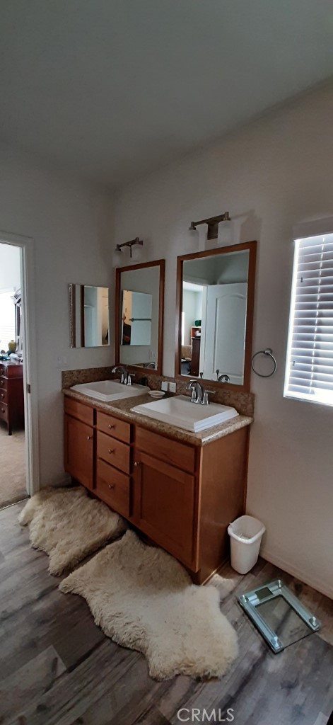 8337 20th W Street, Mojave CA: https://media.crmls.org/medias/48cadf3b-6613-4506-b864-b1aa0fe66125.jpg