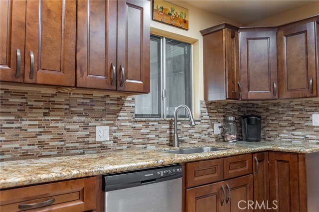 Detail Gallery Image 17 of 54 For 38239 Orchard, Cherry Valley,  CA 92223 - 3 Beds | 2 Baths