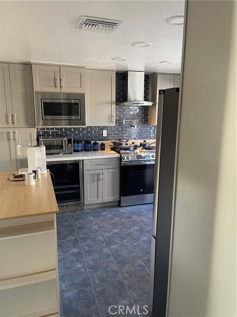 Detail Gallery Image 11 of 34 For 12390 Marquette Ct, Moreno Valley,  CA 92557 - 3 Beds | 2 Baths