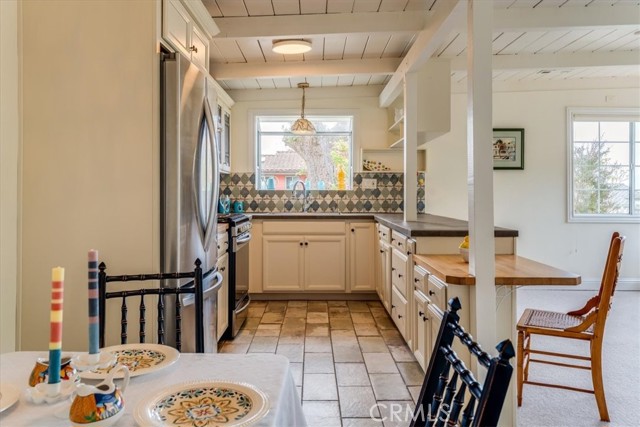 Detail Gallery Image 13 of 57 For 673 Ashby, Cambria,  CA 93428 - 4 Beds | 2/1 Baths